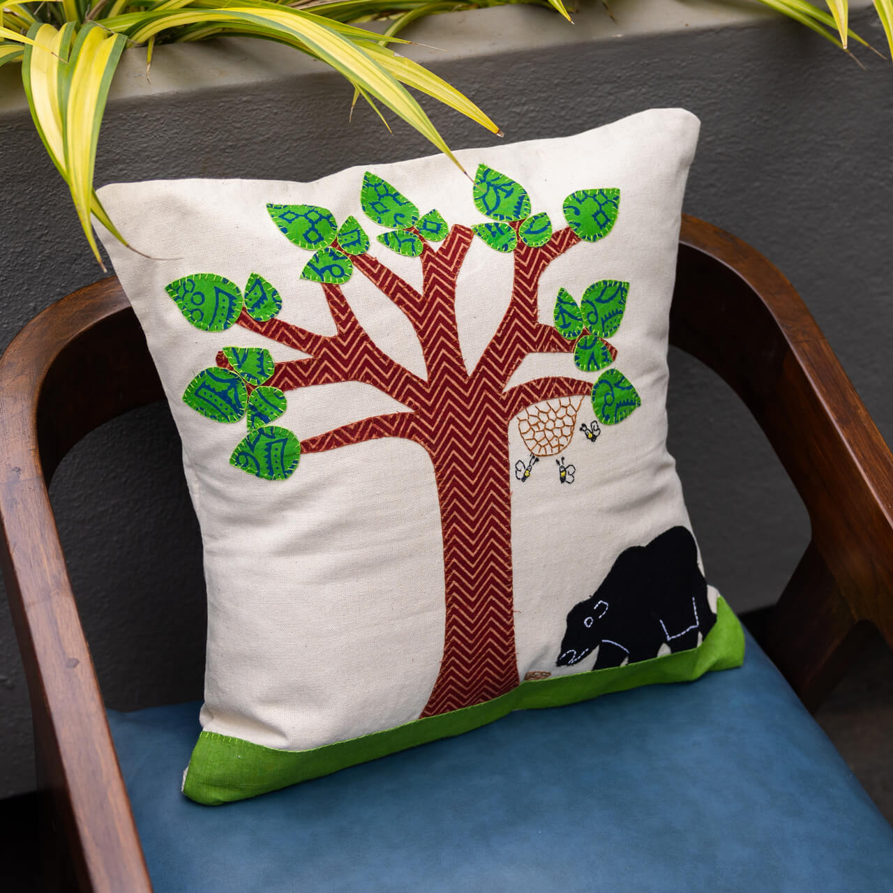 Cushion cover - Third Share